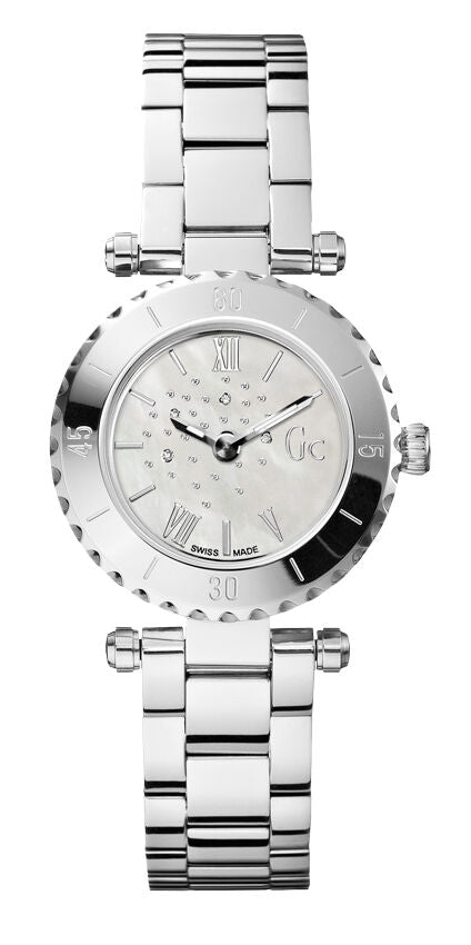 GUESS Gc X70110L1S Mini Chic Damenuhr silbernes Edelstahlgehäuse