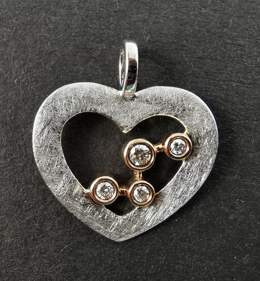 VIVA Anhänger Weiß/Rotgold 9 kt - Herz, Gewicht 1,2 gr, Brillanten 0,06 ct w/si